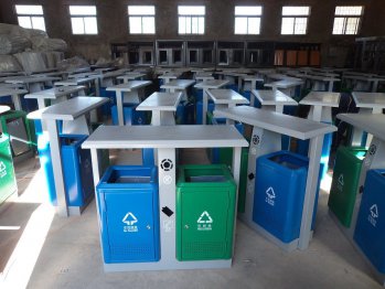 鋼制分類(lèi)垃圾桶組裝