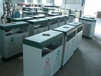 鋼制分類(lèi)垃圾桶組裝